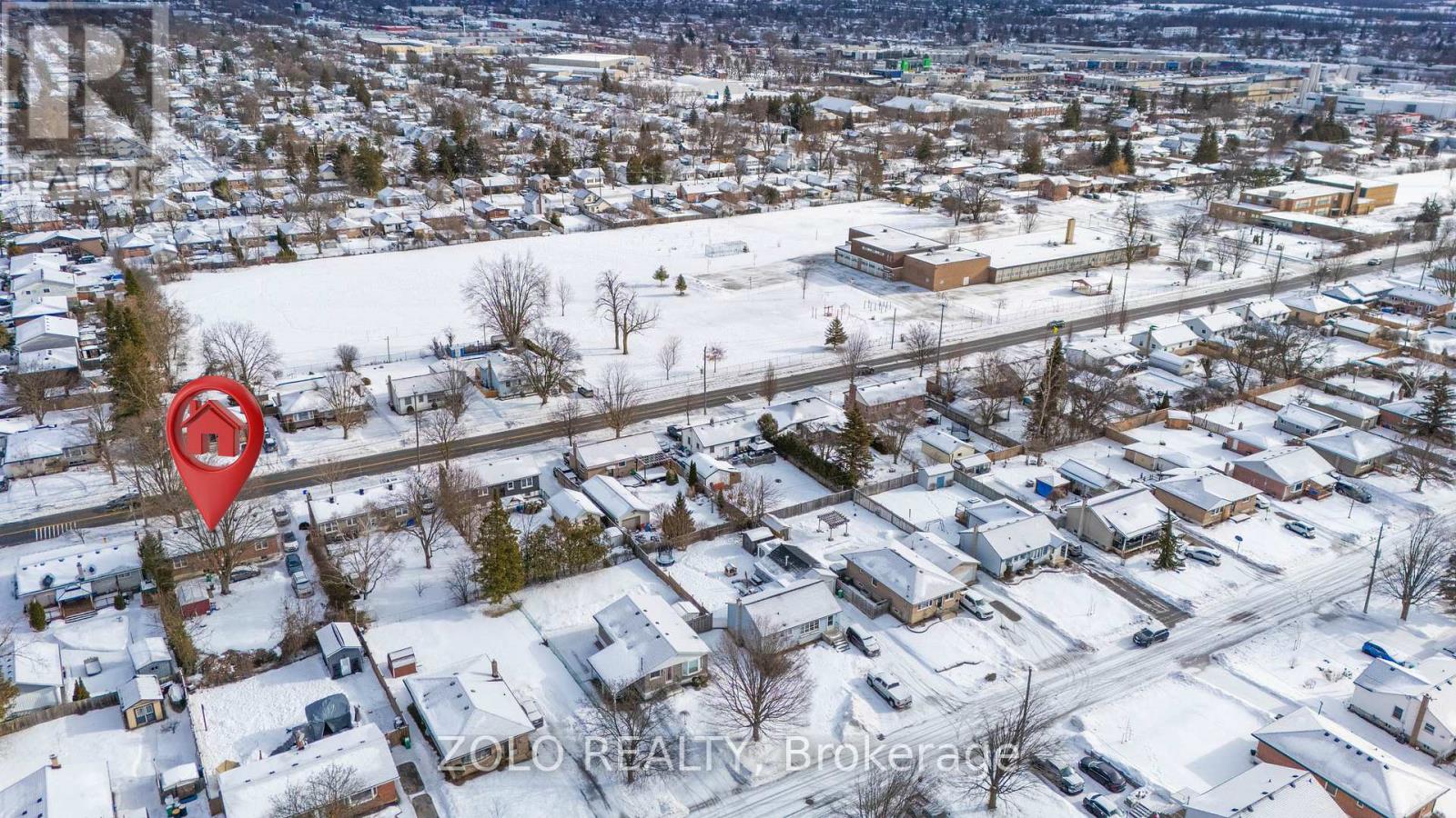 133 Goodfellow Road, Peterborough (Otonabee Ward 1), Ontario  K9J 5W9 - Photo 4 - X12719652