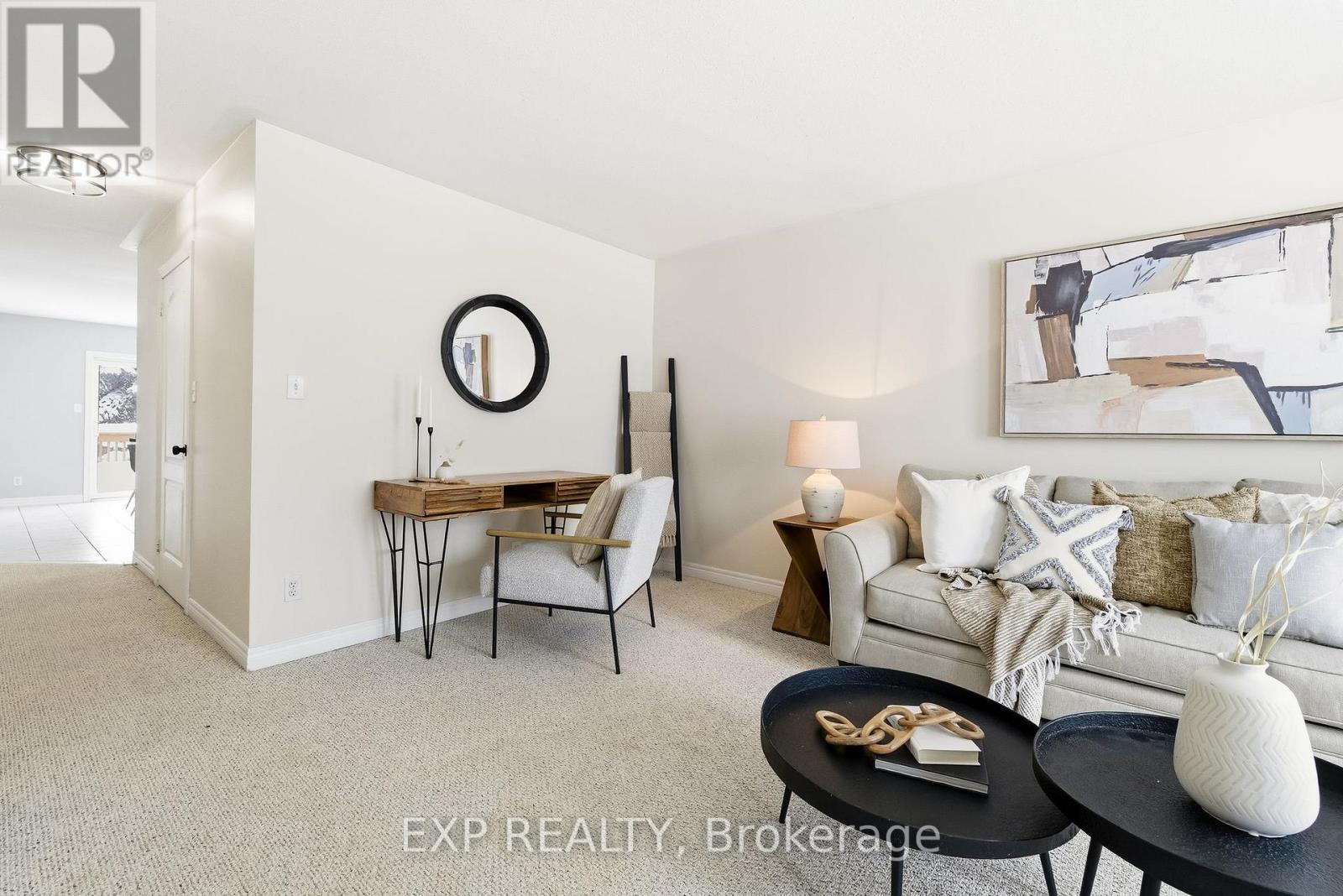 10 Mcgibbon Boulevard, Kawartha Lakes (Lindsay), Ontario  K9V 6G3 - Photo 11 - X12720320