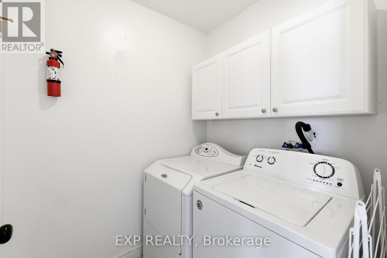 10 Mcgibbon Boulevard, Kawartha Lakes (Lindsay), Ontario  K9V 6G3 - Photo 25 - X12720320