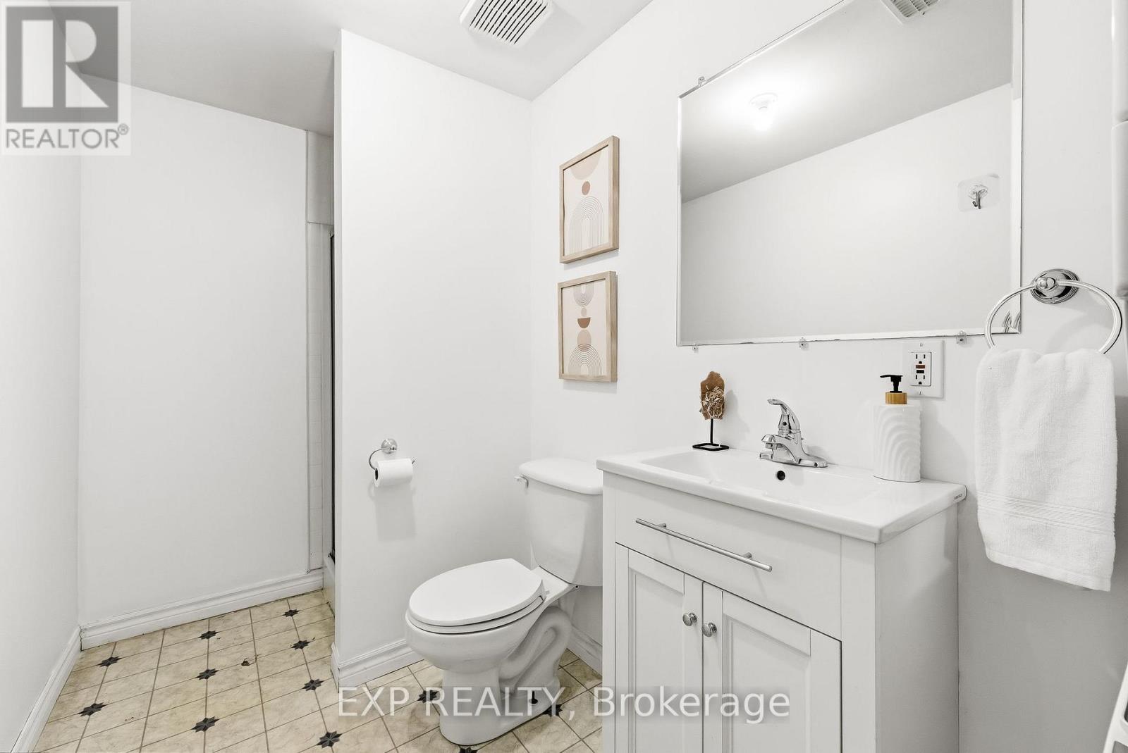 10 Mcgibbon Boulevard, Kawartha Lakes (Lindsay), Ontario  K9V 6G3 - Photo 43 - X12720320