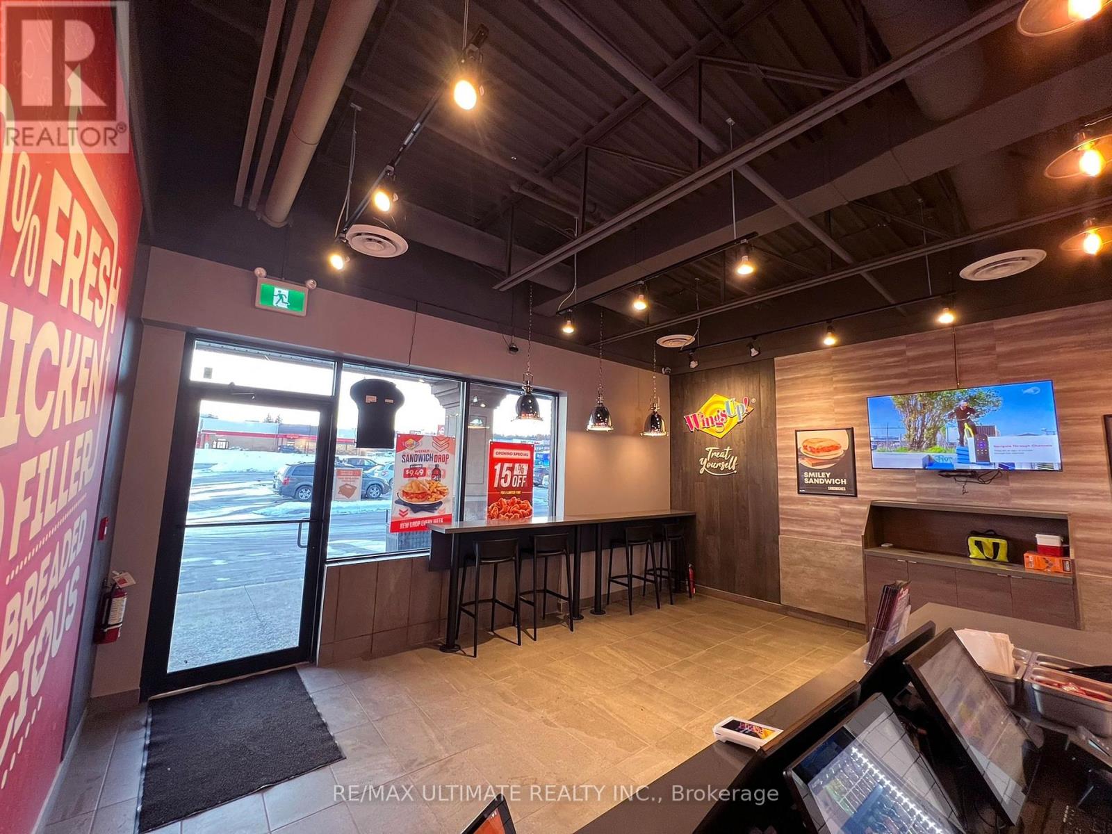 2a - 1135 Lansdowne Street W, Peterborough (Otonabee Ward 1), Ontario  K9J 7M2 - Photo 3 - X12720418