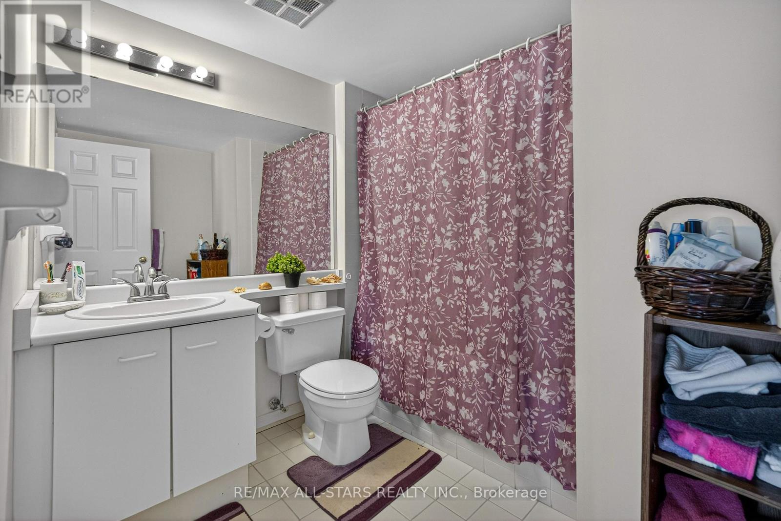 307 - 50 Rivermill Boulevard, Kawartha Lakes (Lindsay), Ontario  K9V 6C1 - Photo 15 - X12720430