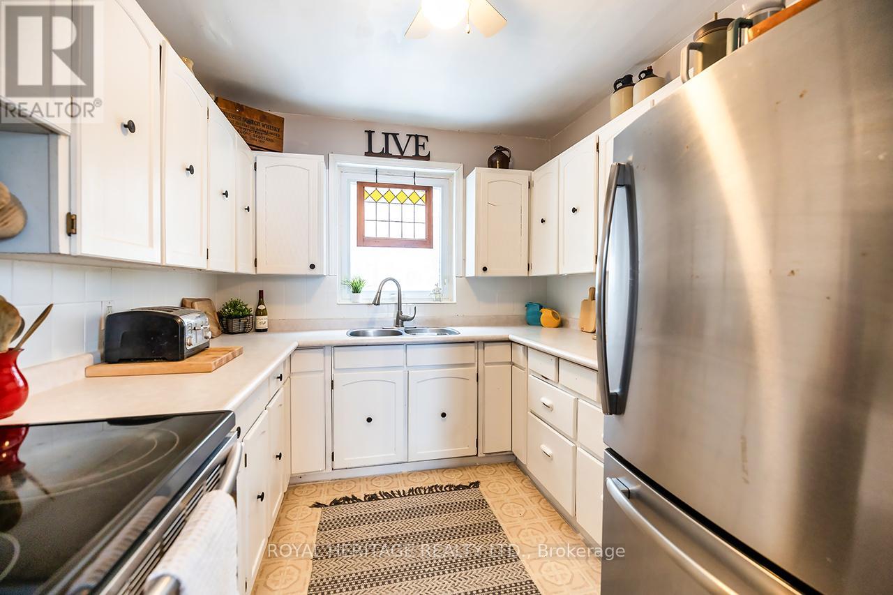 1748 Carmel 2nd Line E, Cavan Monaghan (Cavan Twp), Ontario  L0A 1G0 - Photo 8 - X12720552