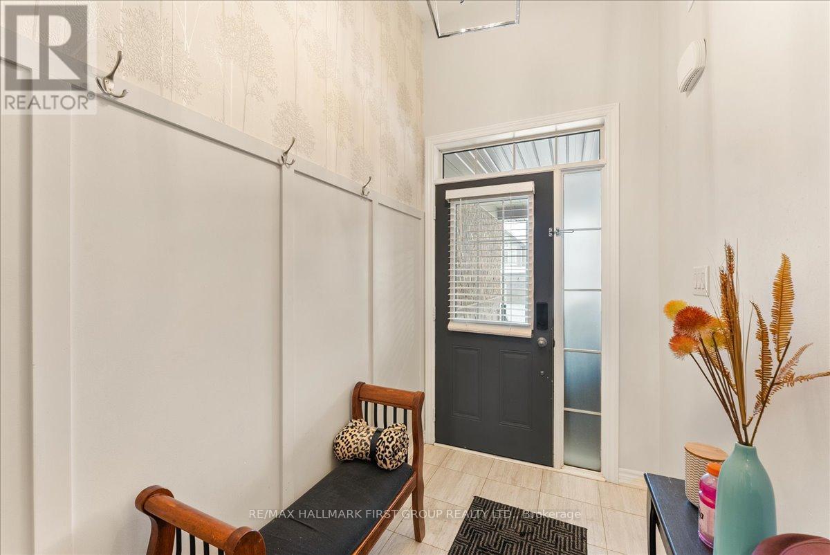 20 Northhill Avenue, Cavan Monaghan (Cavan Twp), Ontario  L0A 1G0 - Photo 3 - X12721228