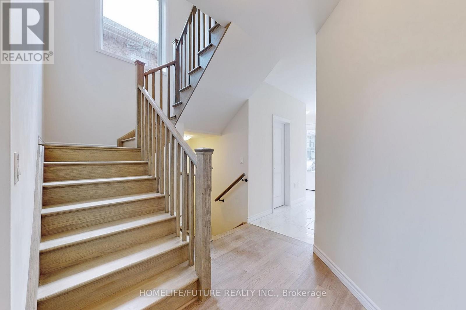 618 Lemay Grove, Peterborough (Monaghan Ward 2), Ontario  K9K 0H7 - Photo 25 - X12721340