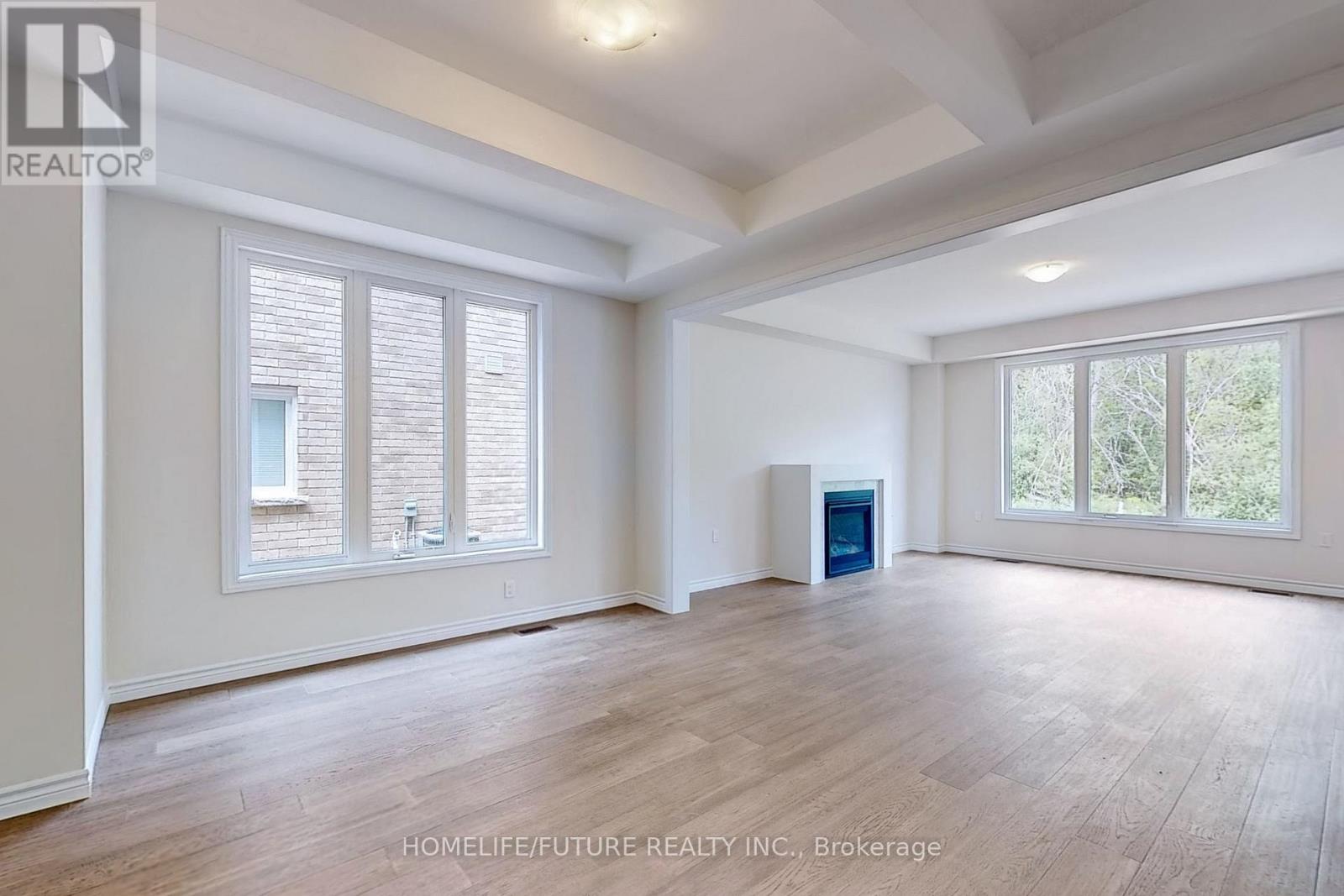 618 Lemay Grove, Peterborough (Monaghan Ward 2), Ontario  K9K 0H7 - Photo 4 - X12721340