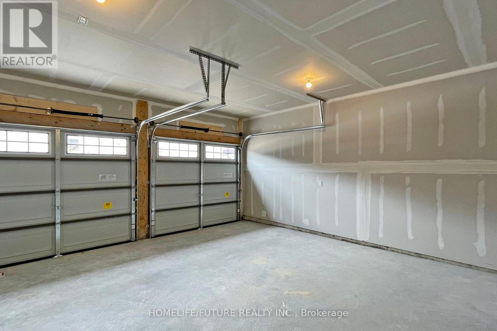 618 Lemay Grove, Peterborough (Monaghan Ward 2), Ontario  K9K 0H7 - Photo 50 - X12721340