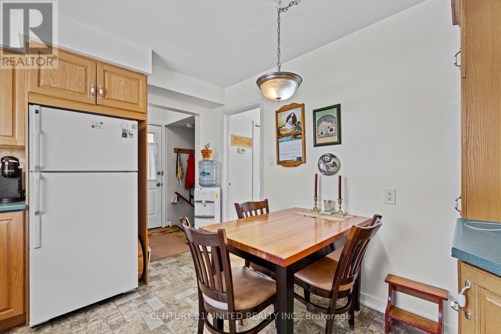 852 Parkhill Road W, Peterborough (Monaghan Ward 2), Ontario  K9J 6P1 - Photo 9 - X12721508