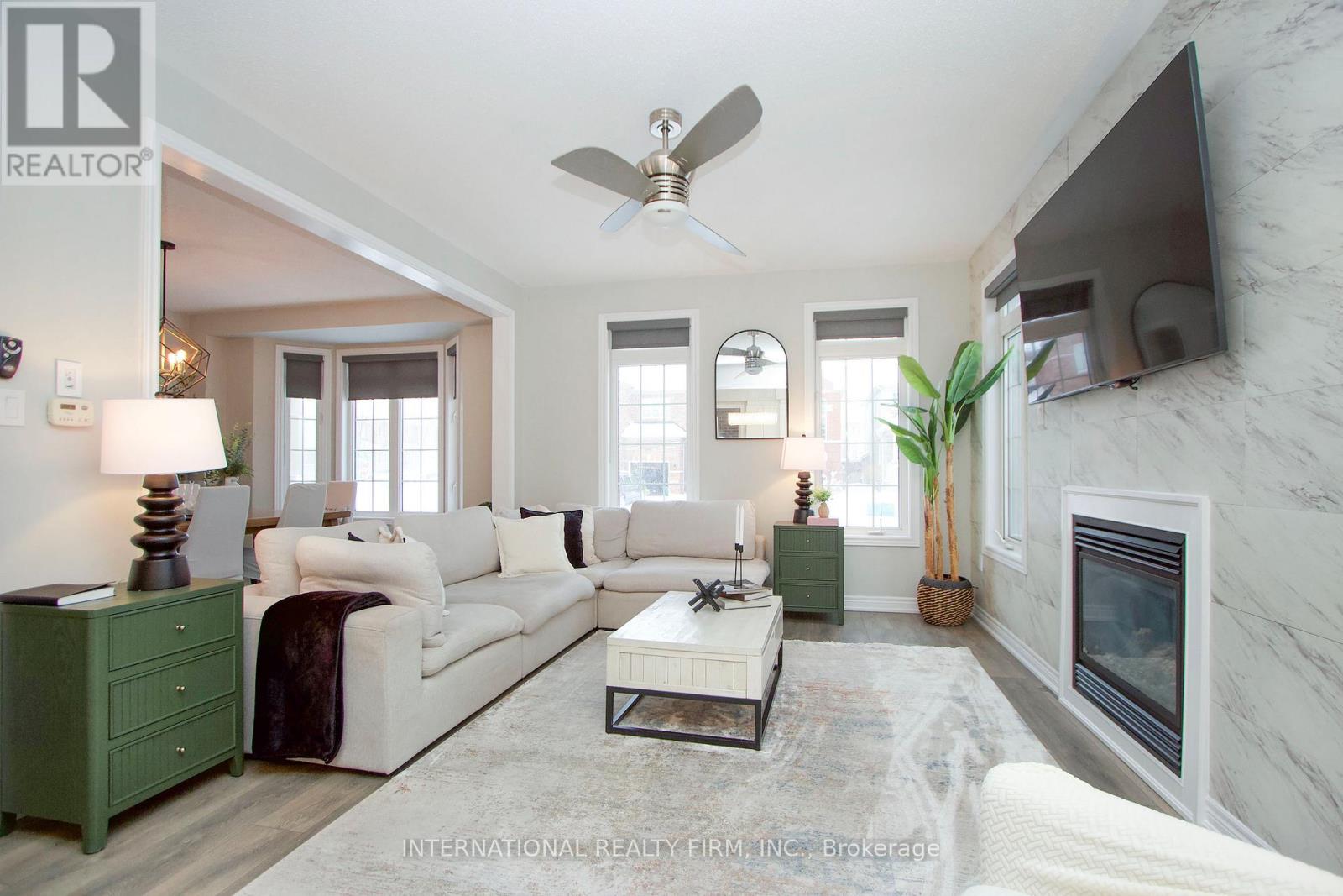 55 Flood Avenue, Clarington (Newcastle), Ontario  L1B 0C9 - Photo 13 - E12721450