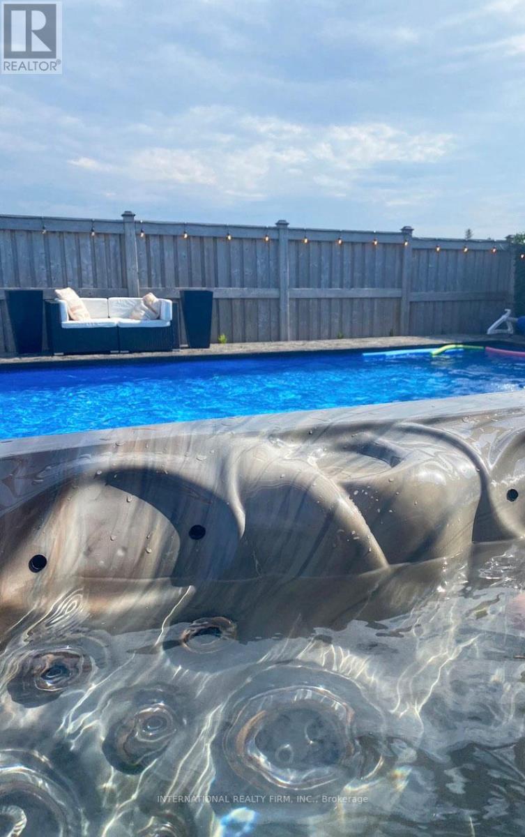 55 Flood Avenue, Clarington (Newcastle), Ontario  L1B 0C9 - Photo 50 - E12721450