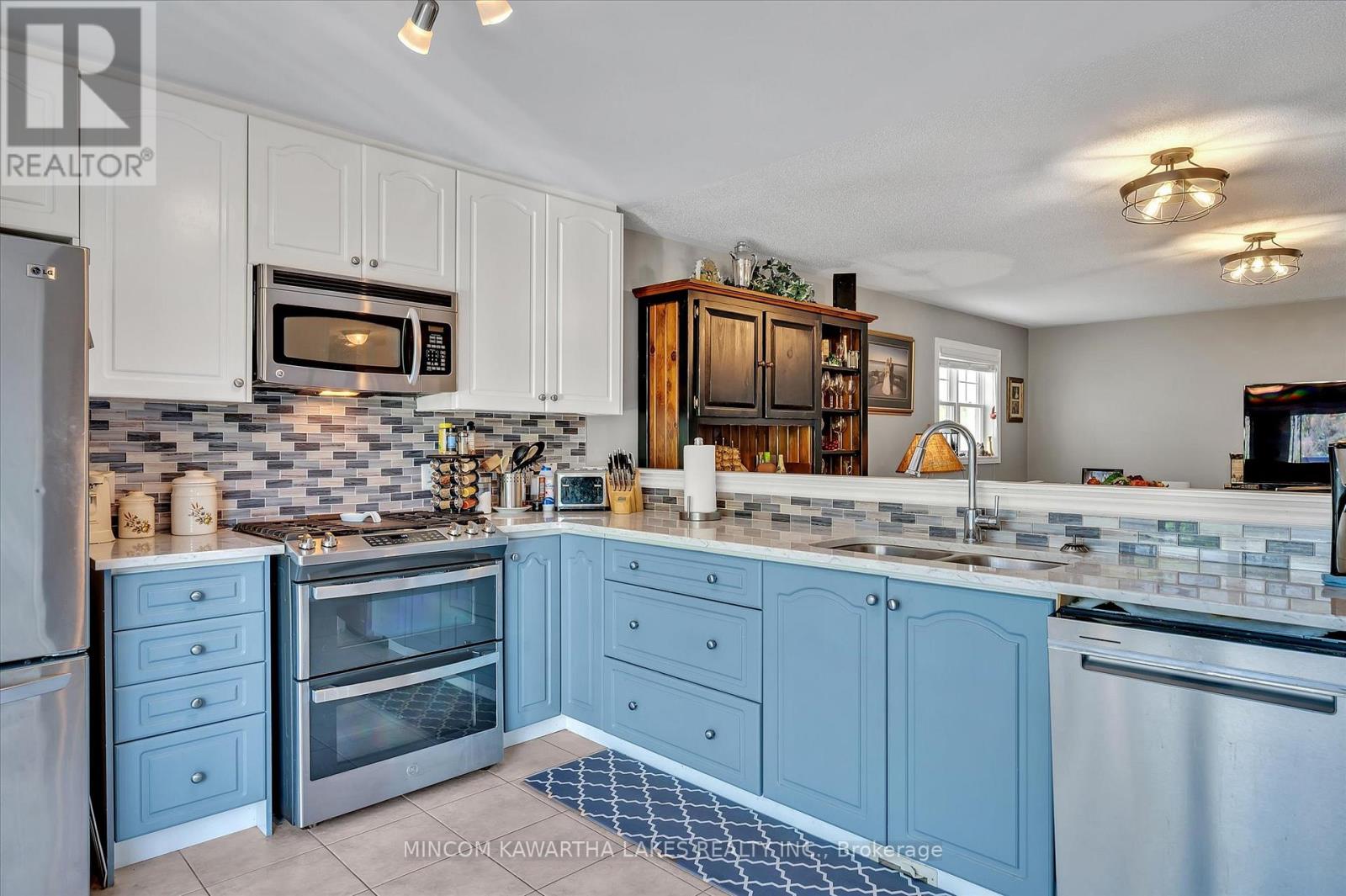 2 Peace Crescent, Peterborough (Northcrest Ward 5), Ontario  K9H 0C1 - Photo 13 - X12721632