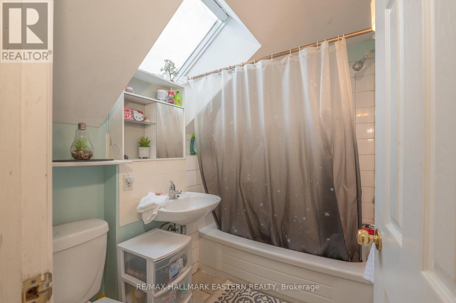 1031 High Street, Peterborough (Otonabee Ward 1), Ontario  K9J 5R8 - Photo 15 - X12722386