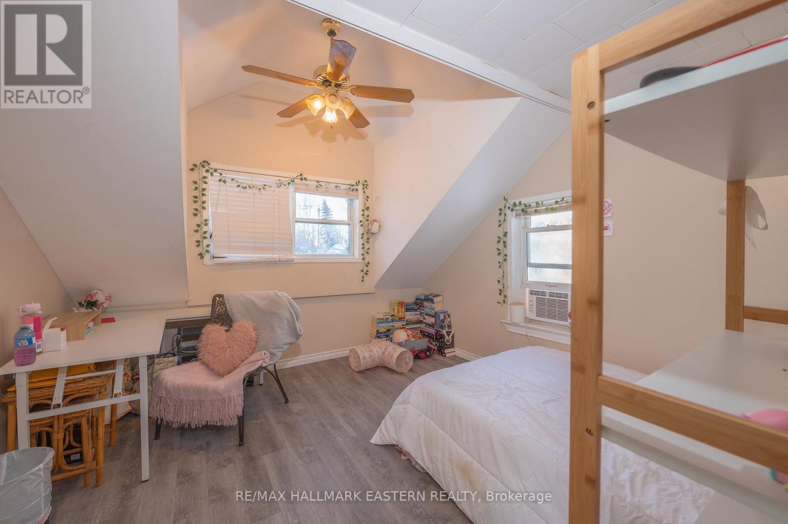 1031 High Street, Peterborough (Otonabee Ward 1), Ontario  K9J 5R8 - Photo 19 - X12722386