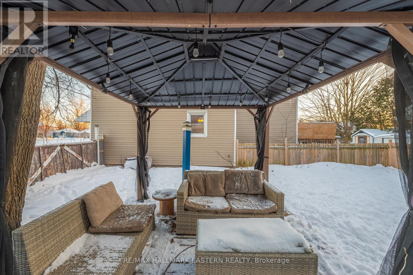 1031 High Street, Peterborough (Otonabee Ward 1), Ontario  K9J 5R8 - Photo 23 - X12722386