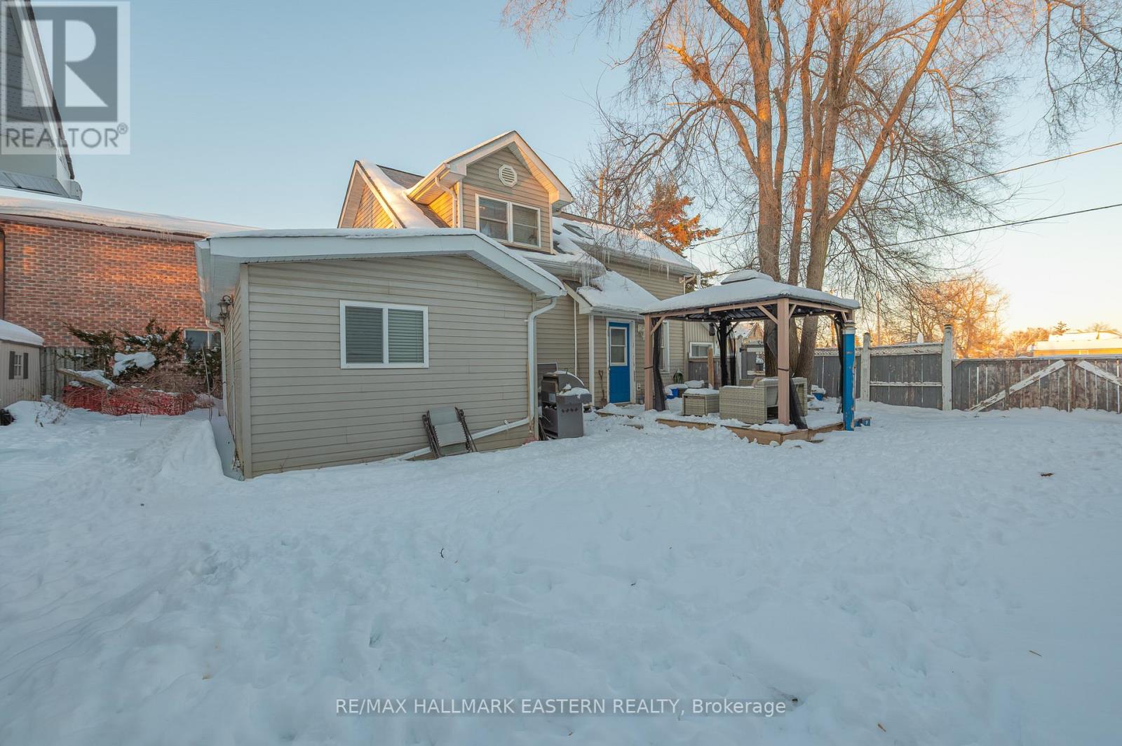 1031 High Street, Peterborough (Otonabee Ward 1), Ontario  K9J 5R8 - Photo 24 - X12722386