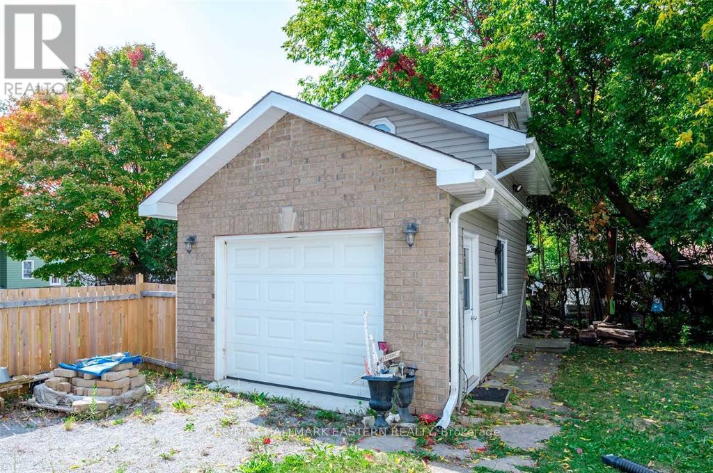 1031 High Street, Peterborough (Otonabee Ward 1), Ontario  K9J 5R8 - Photo 25 - X12722386