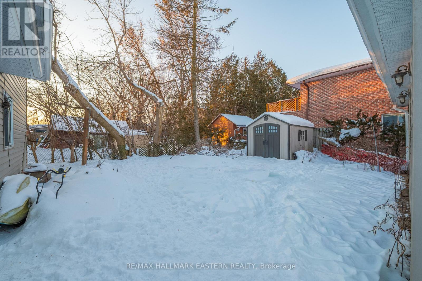 1031 High Street, Peterborough (Otonabee Ward 1), Ontario  K9J 5R8 - Photo 27 - X12722386