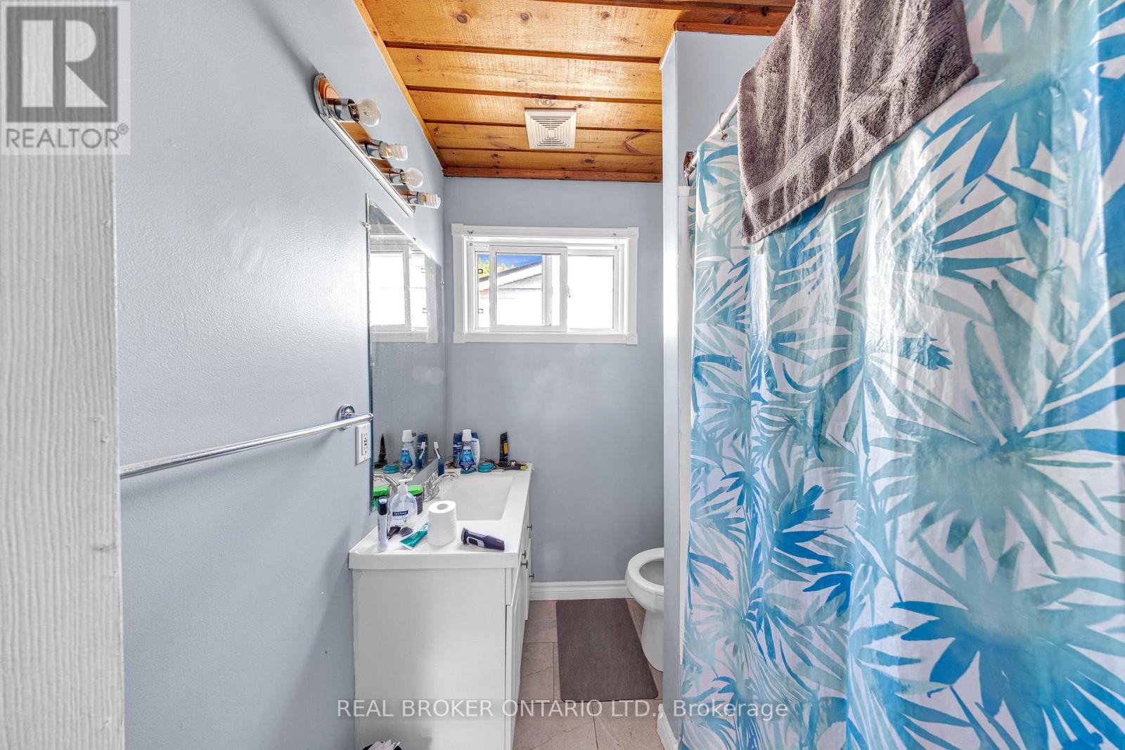 710 Cameron Street, Peterborough (Otonabee Ward 1), Ontario  K9J 3Z8 - Photo 39 - X12723472