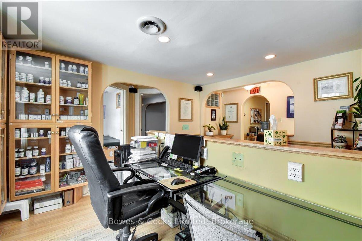 339-341 Reid Street, Peterborough (Town Ward 3), Ontario  K9H 4G3 - Photo 4 - X12723580