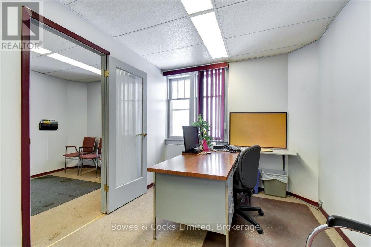 339-341 Reid Street, Peterborough (Town Ward 3), Ontario  K9H 4G3 - Photo 15 - X12723588