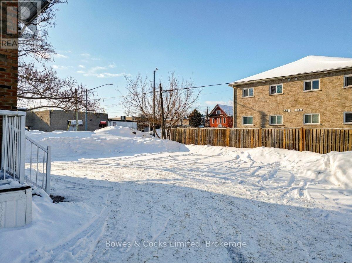339-341 Reid Street, Peterborough (Town Ward 3), Ontario  K9H 4G3 - Photo 32 - X12723588