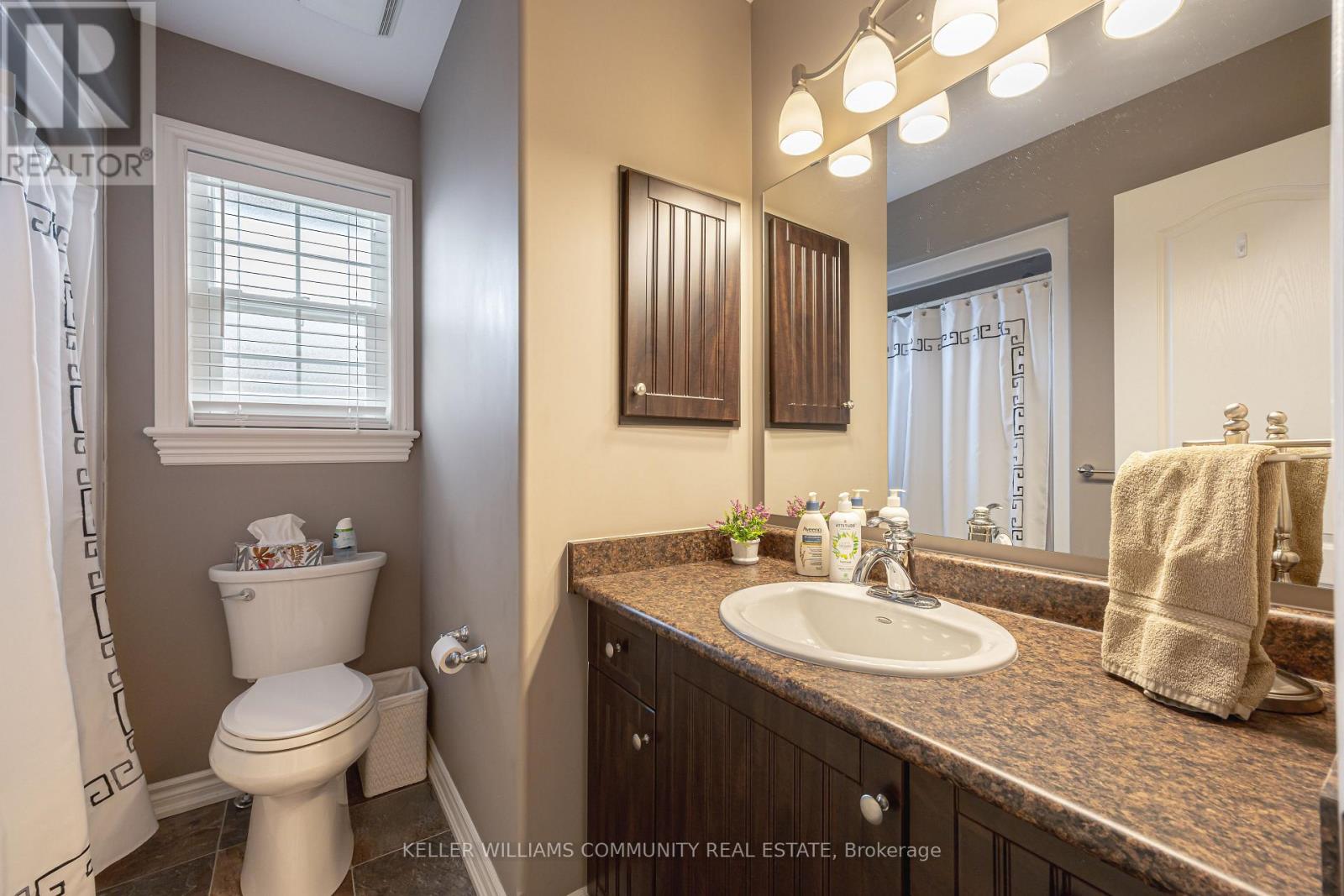 46 Beall Street, Kawartha Lakes (Lindsay), Ontario  K9V 6J6 - Photo 11 - X12721814