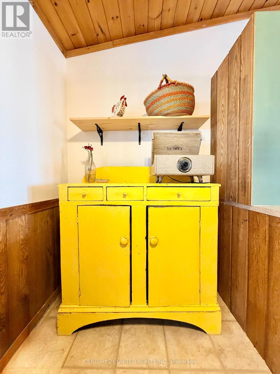 1074 First Line, Douro-Dummer, Ontario  K0L 3A0 - Photo 28 - X12723866