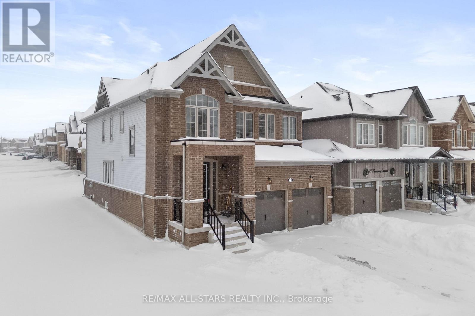 19 HENNESSEY CRESCENT, kawartha lakes (lindsay), Ontario