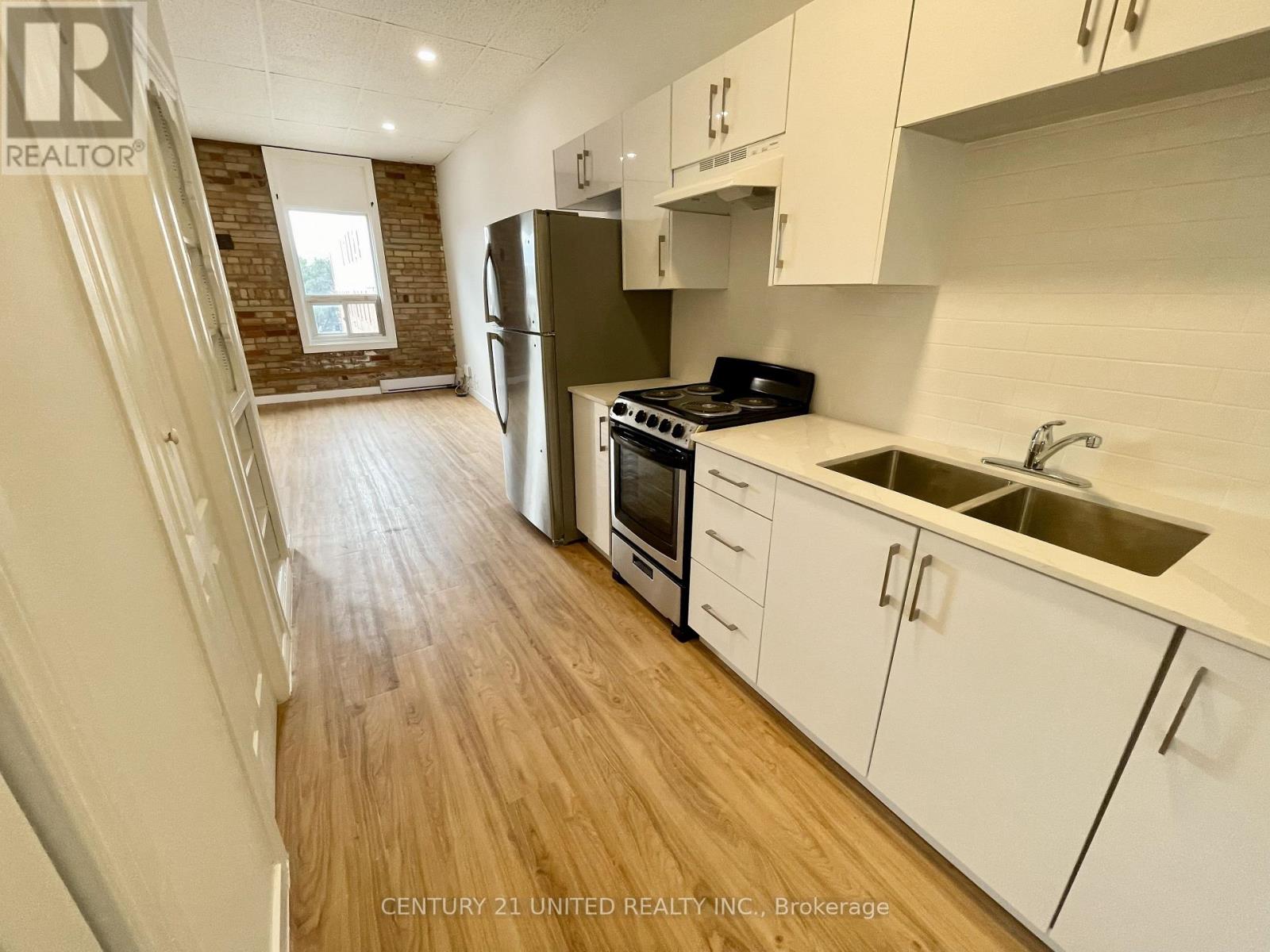 5 - 174.5 Hunter Street W, Peterborough (Town Ward 3), Ontario  K9H 2L2 - Photo 10 - X12724834