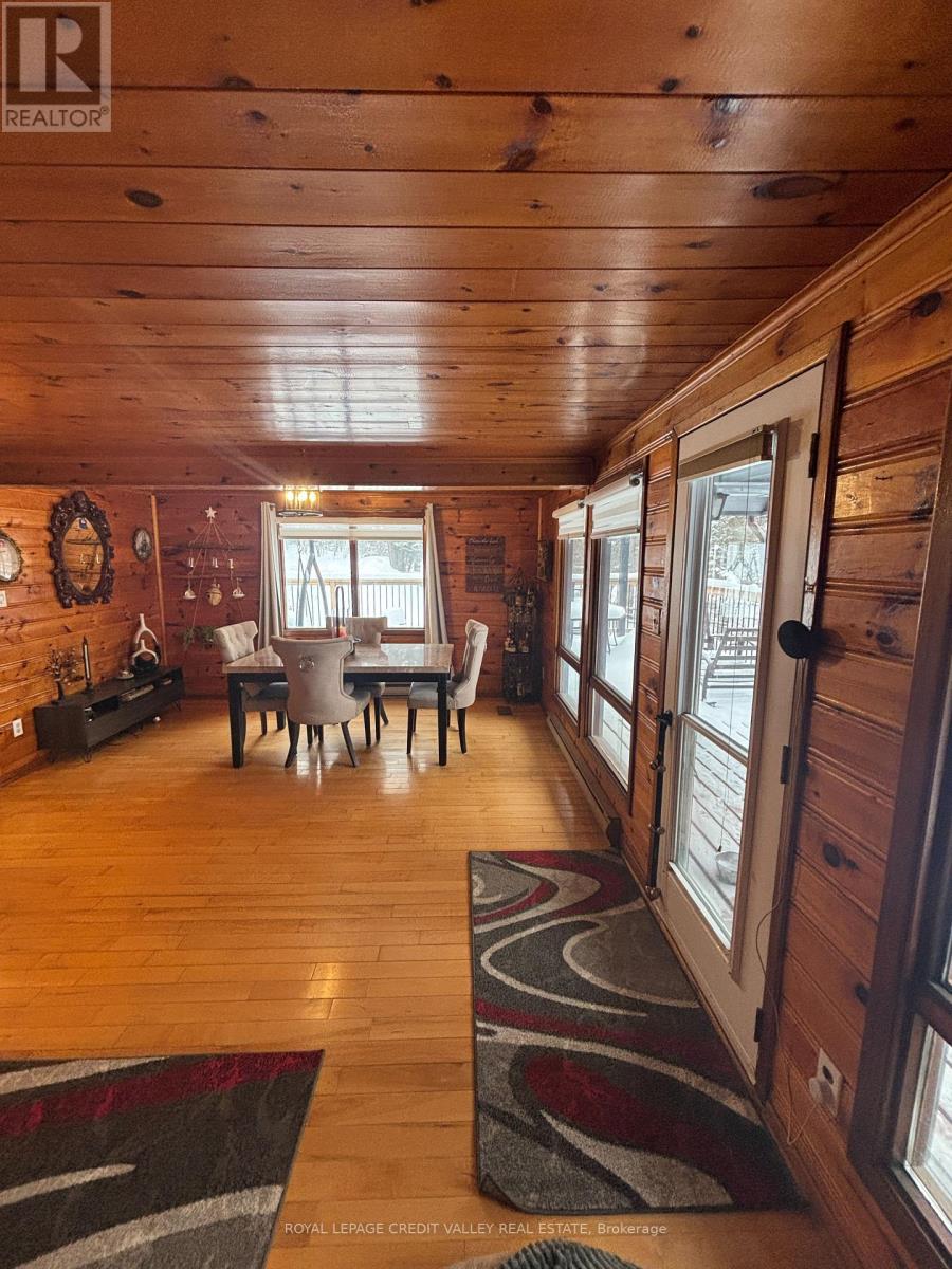 992 South Baptiste Lake Road, Hastings Highlands (Herschel Ward), Ontario  K0L 1C0 - Photo 12 - X12724702