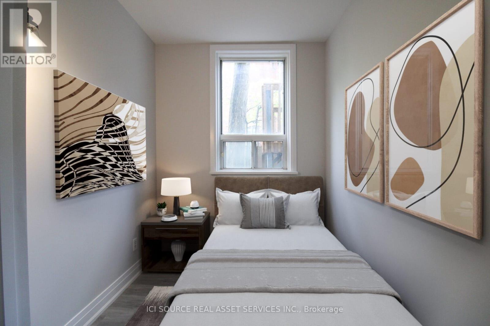 3 - 291 Stewart Street, Peterborough (Town Ward 3), Ontario  K9J 3N2 - Photo 5 - X12724860