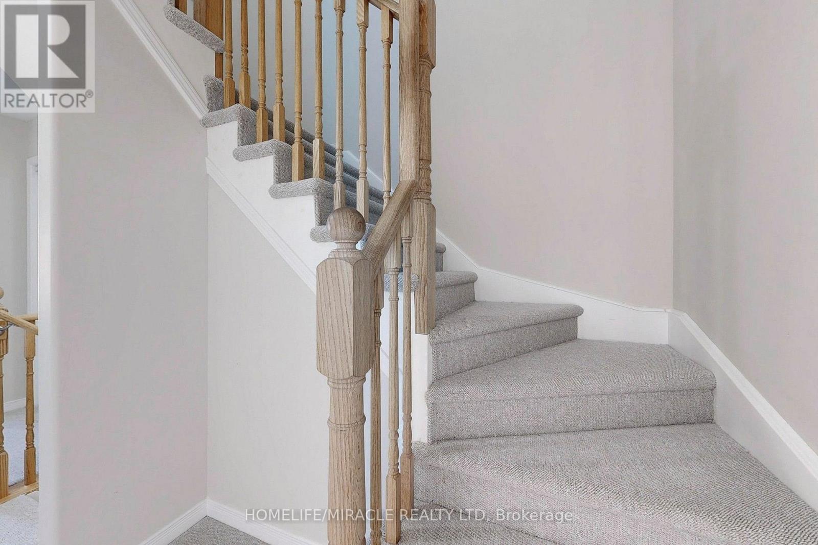 1611 Hetherington Drive, Peterborough (Northcrest Ward 5), Ontario  K9L 0G6 - Photo 25 - X12725066