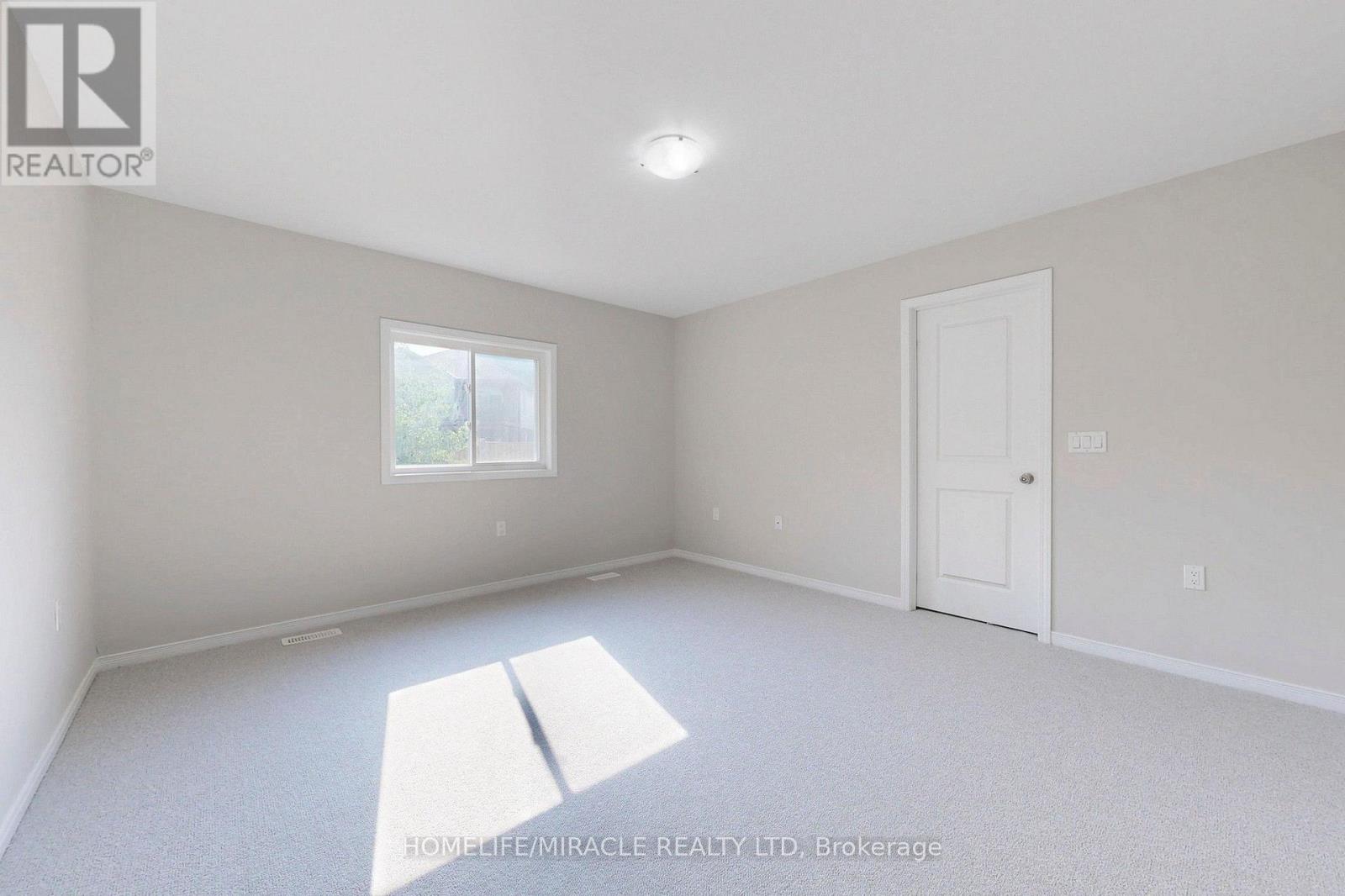 1611 Hetherington Drive, Peterborough (Northcrest Ward 5), Ontario  K9L 0G6 - Photo 27 - X12725066