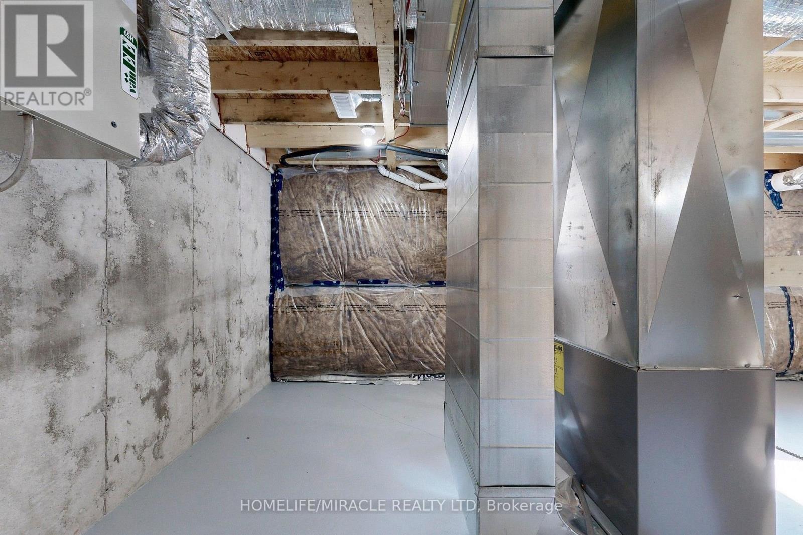 1611 Hetherington Drive, Peterborough (Northcrest Ward 5), Ontario  K9L 0G6 - Photo 42 - X12725066