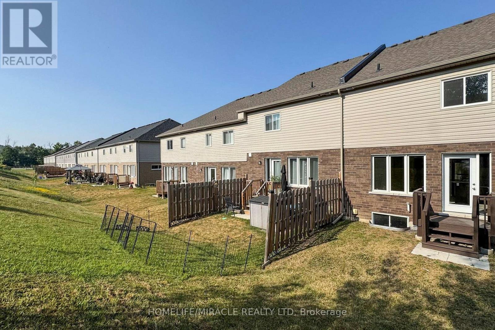 1611 Hetherington Drive, Peterborough (Northcrest Ward 5), Ontario  K9L 0G6 - Photo 43 - X12725066