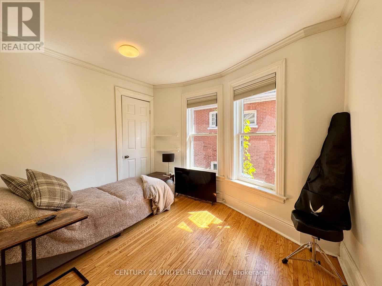 312 Elias Avenue, Peterborough (Town Ward 3), Ontario  K9J 5G9 - Photo 13 - X12725436