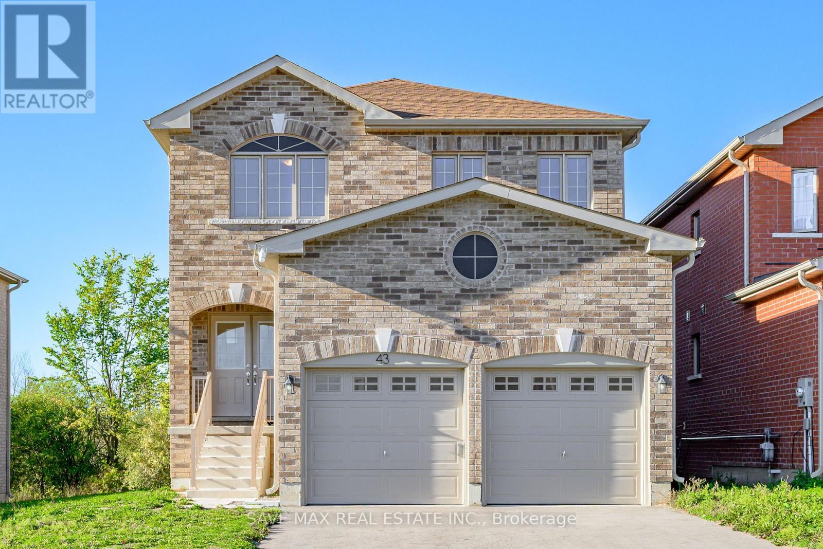 43 Carew Boulevard, Kawartha Lakes (Lindsay), Ontario  K9V 0P7 - Photo 4 - X12725982