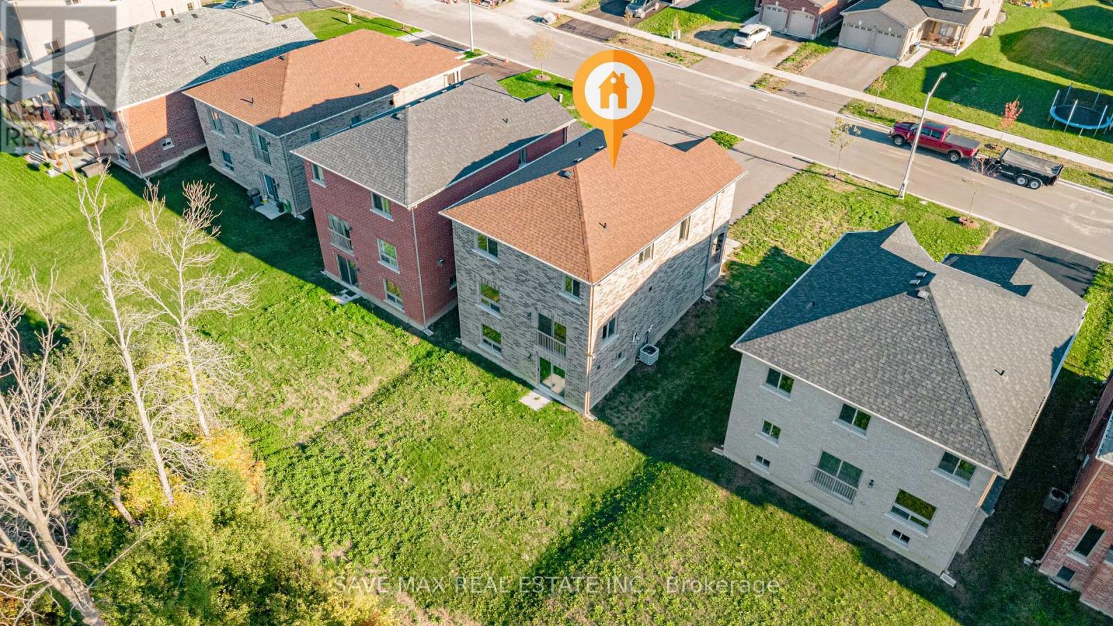 43 Carew Boulevard, Kawartha Lakes (Lindsay), Ontario  K9V 0P7 - Photo 9 - X12725982