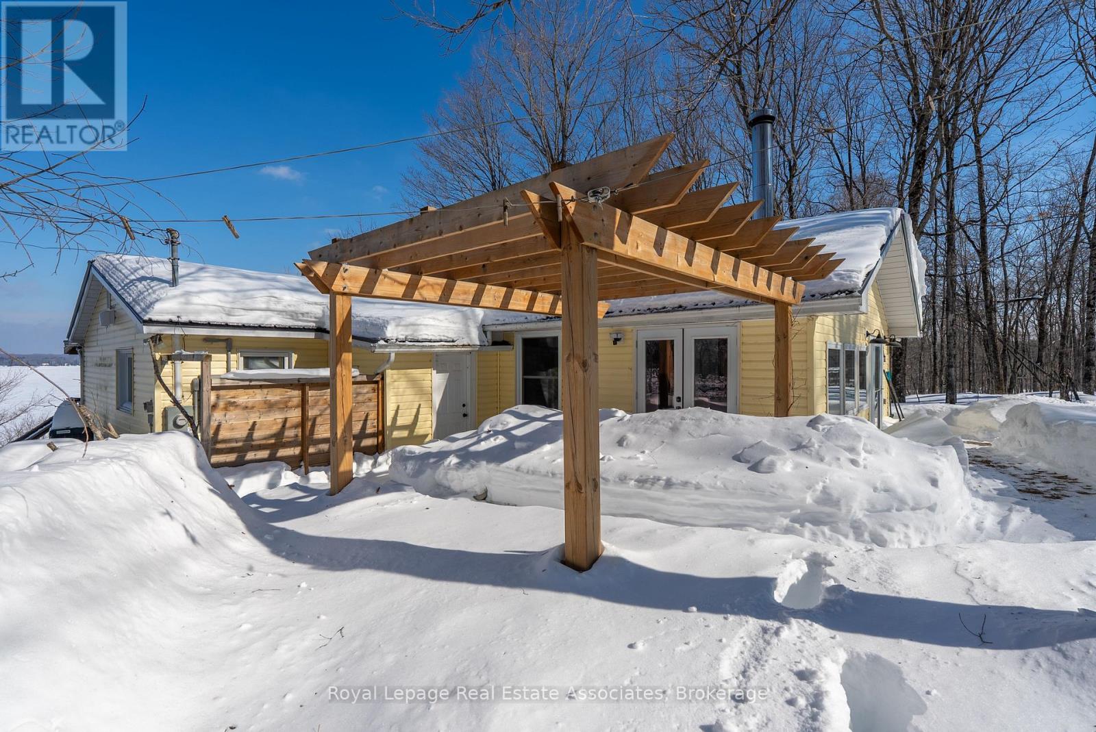 398 Gilbert Bay Lane, Wollaston, Ontario  K0L 1P0 - Photo 45 - X12726170