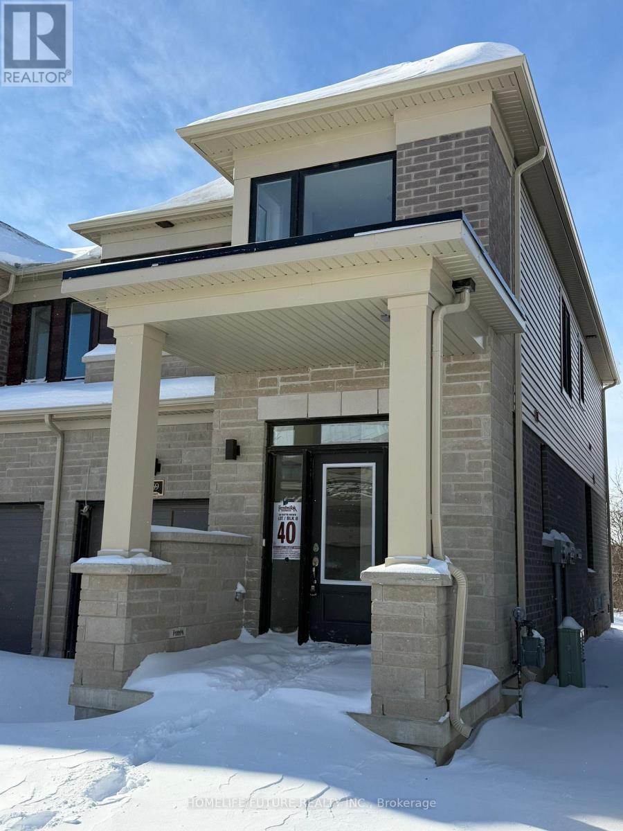 69 WATTS MEWS, kawartha lakes (lindsay), Ontario