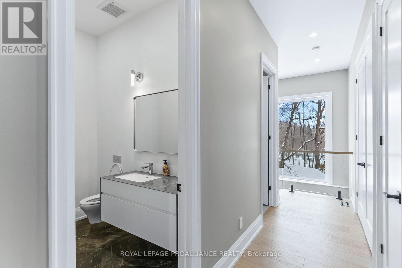 160 Sumcot Drive, Trent Lakes, Ontario  K0L 1J0 - Photo 29 - X12726574