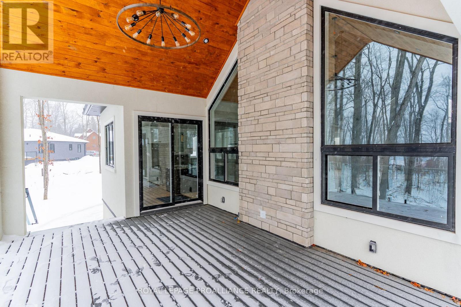 160 Sumcot Drive, Trent Lakes, Ontario  K0L 1J0 - Photo 37 - X12726574