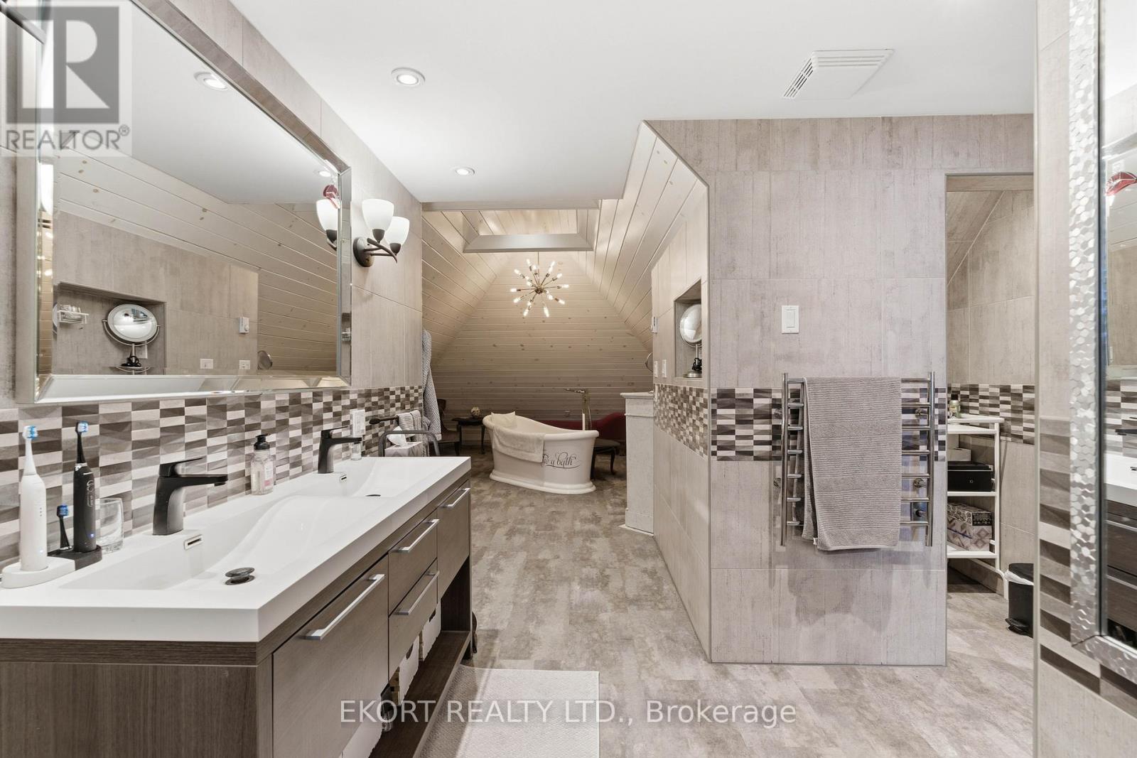 41 Maple Street, Bancroft (Bancroft Ward), Ontario  K0L 1C0 - Photo 41 - X12728006