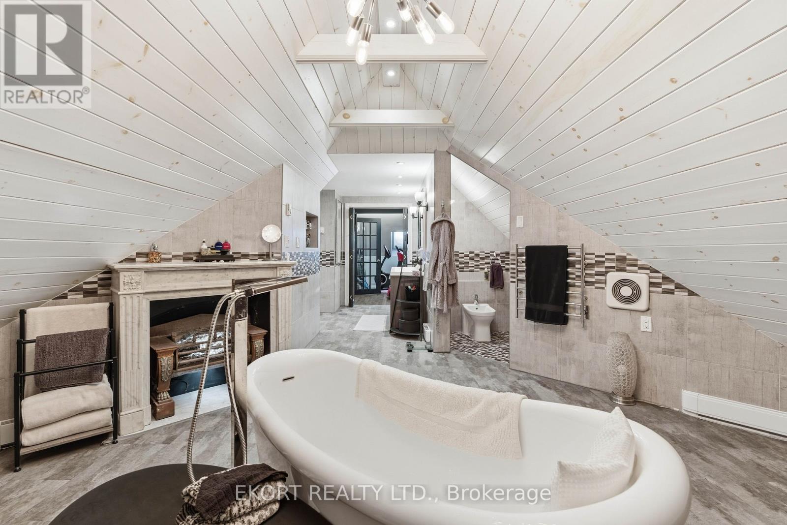 41 Maple Street, Bancroft (Bancroft Ward), Ontario  K0L 1C0 - Photo 45 - X12728006