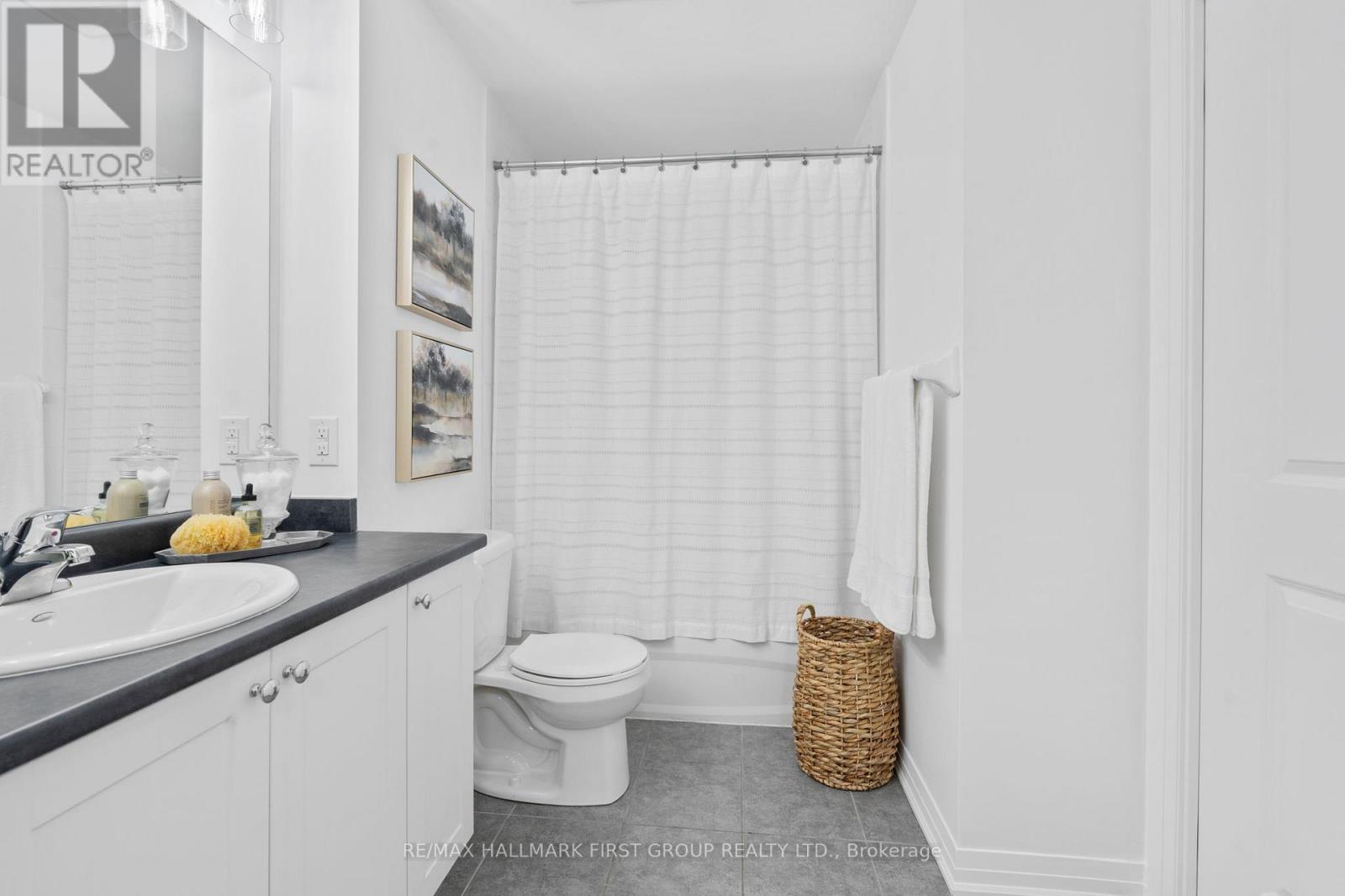 202 - 70 Shipway Avenue, Clarington (Newcastle), Ontario  L1B 0V7 - Photo 11 - E12728746