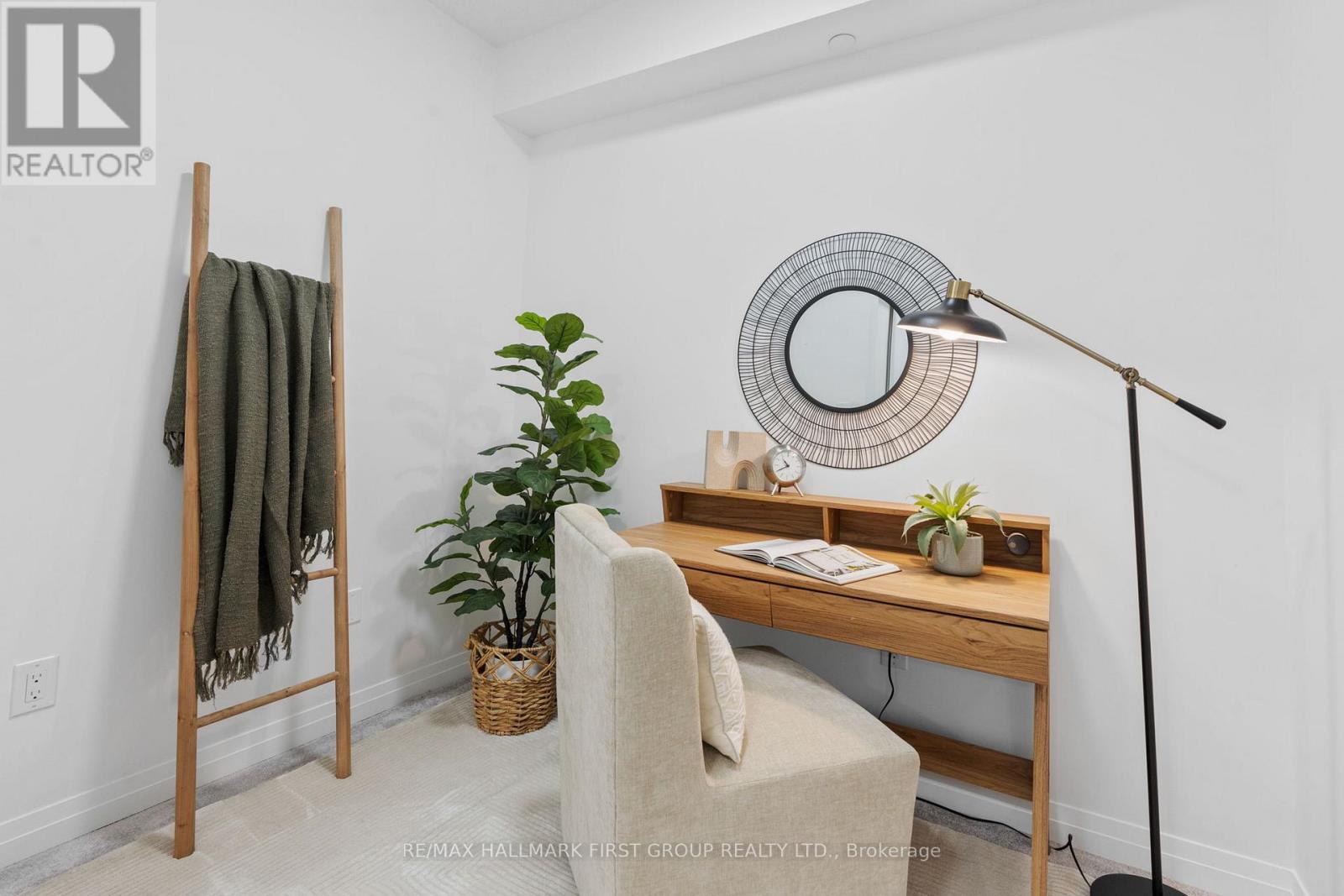 202 - 70 Shipway Avenue, Clarington (Newcastle), Ontario  L1B 0V7 - Photo 6 - E12728746