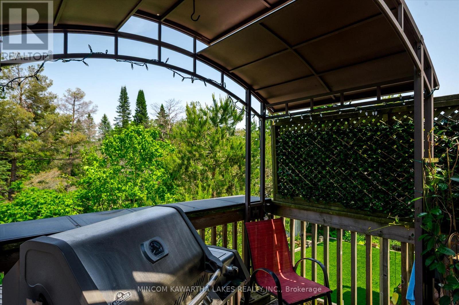 2 Peace Crescent, Peterborough (Northcrest Ward 5), Ontario  K9H 0C1 - Photo 20 - X12729272