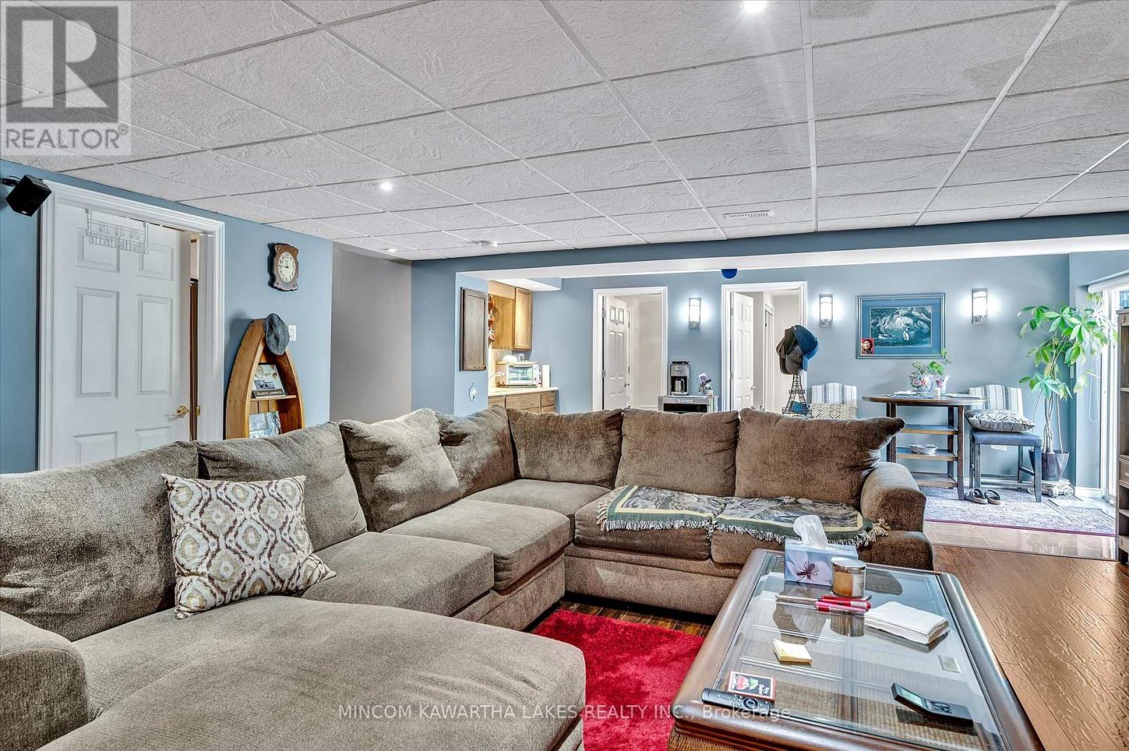 2 Peace Crescent, Peterborough (Northcrest Ward 5), Ontario  K9H 0C1 - Photo 31 - X12729272