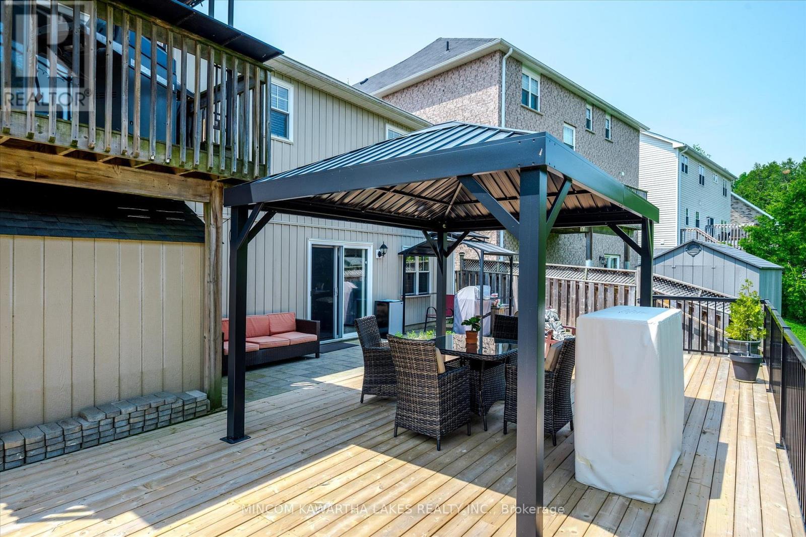 2 Peace Crescent, Peterborough (Northcrest Ward 5), Ontario  K9H 0C1 - Photo 39 - X12729272