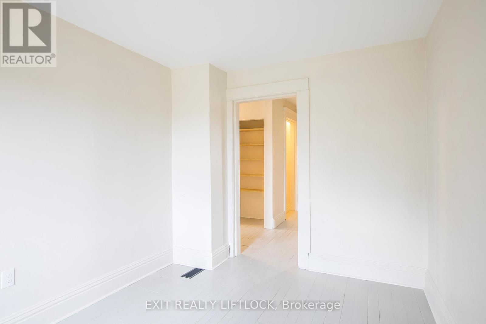 4922 Highway 7, Kawartha Lakes (Omemee), Ontario  K0L 2W0 - Photo 19 - X12729362